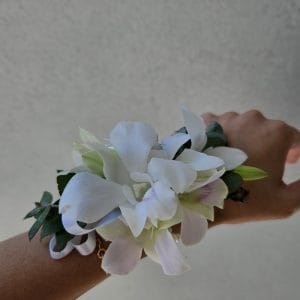 wrist corsage